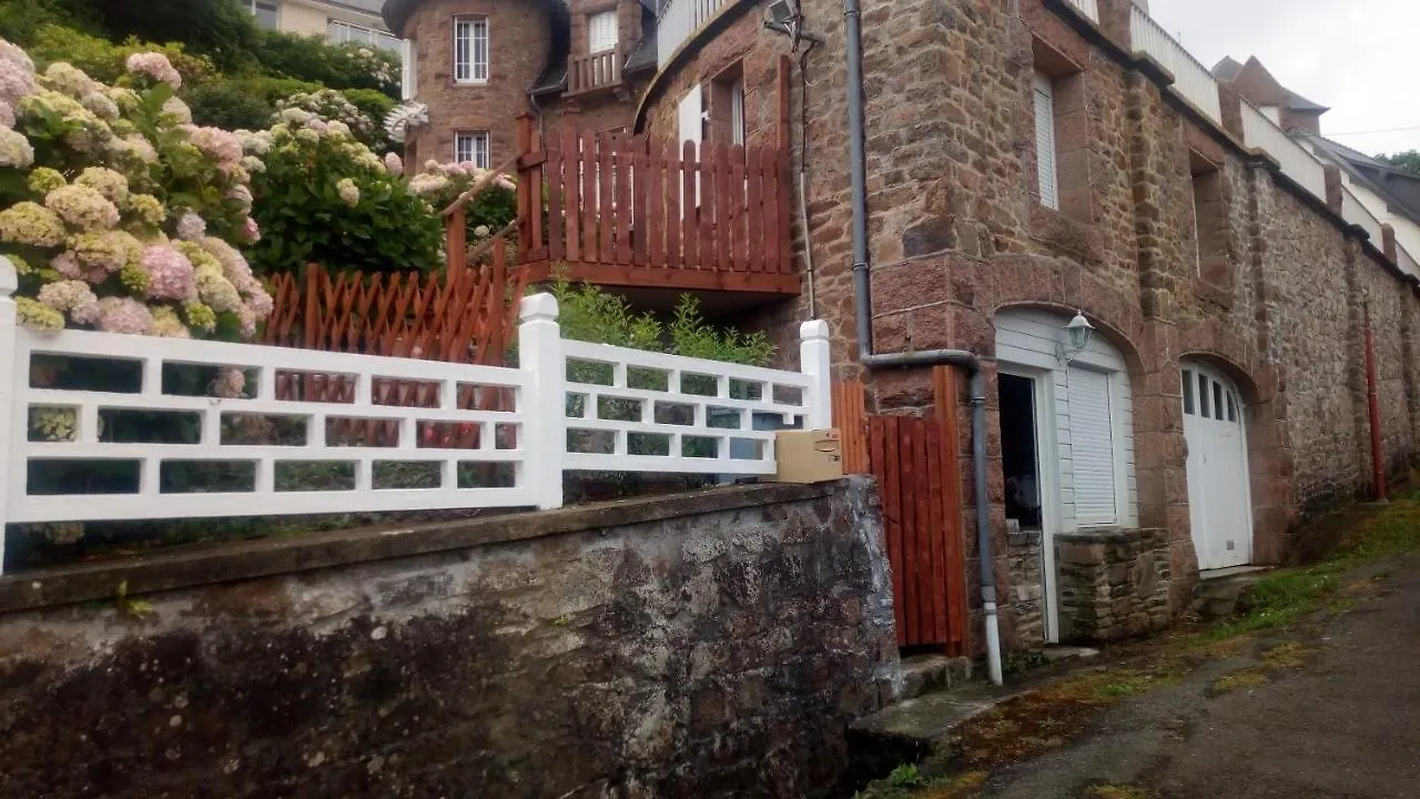 Trestraou, Cote De Granit Rose, Studio Vue Mer, Rez-De-Chaussee contacts
